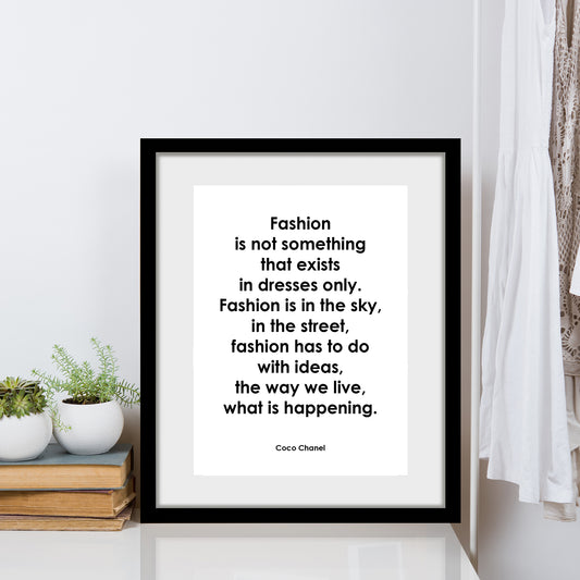 Rahmenbild - Fashion is not something that exists Wohnbeispiel