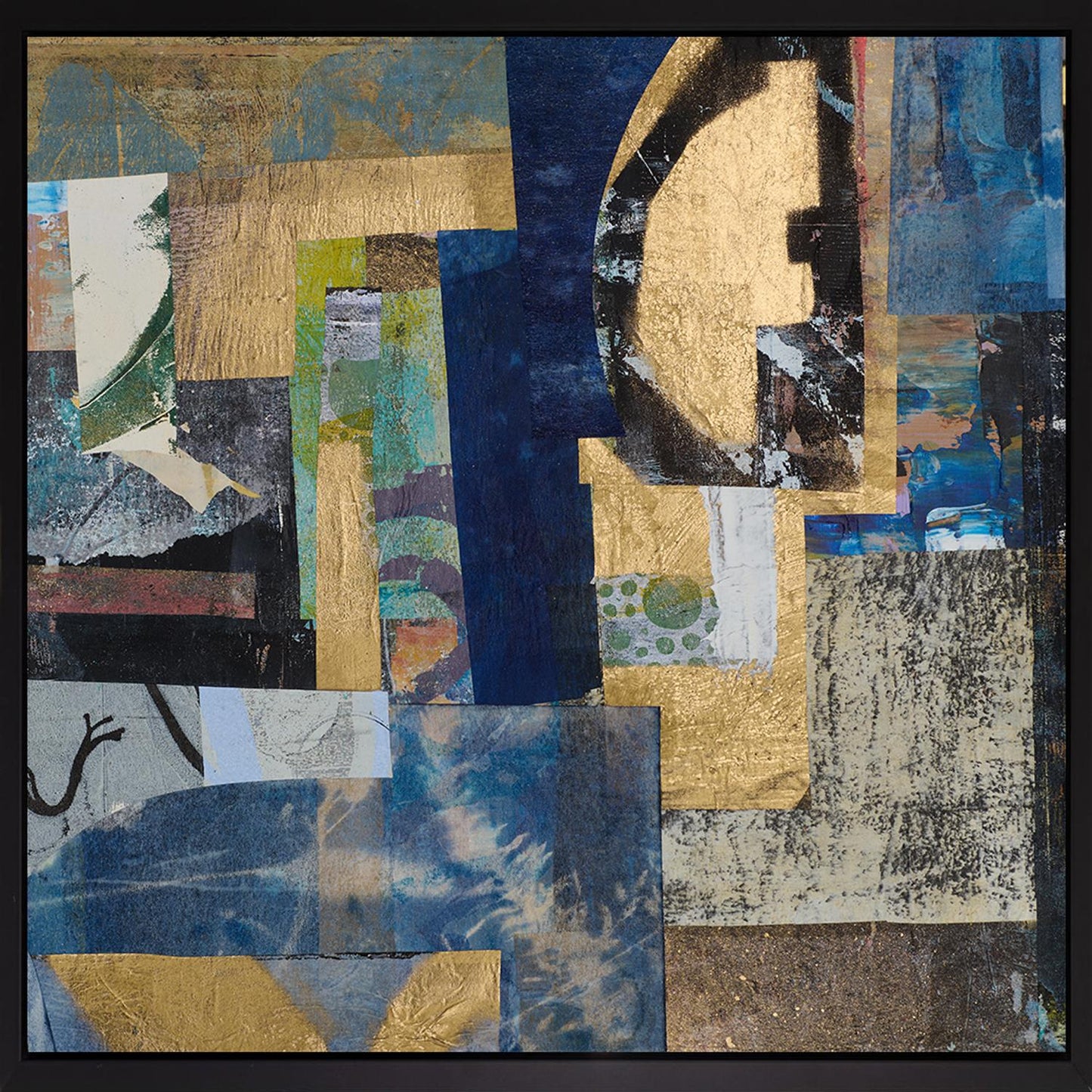 Leinwandbild mit Schattenfugenrahmen - Vivid Sphere