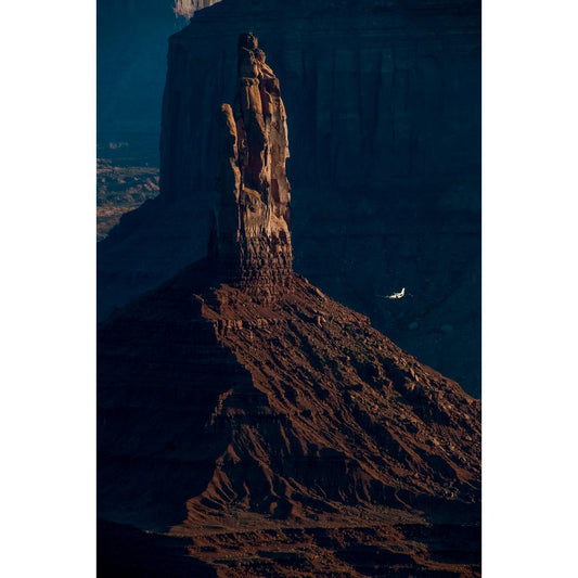 Acrylglasbild - PLANE FLYING THROUGH MONUMANT VALLEY