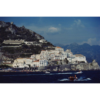 Slim Aarons - The Town Of Amalfi Detail