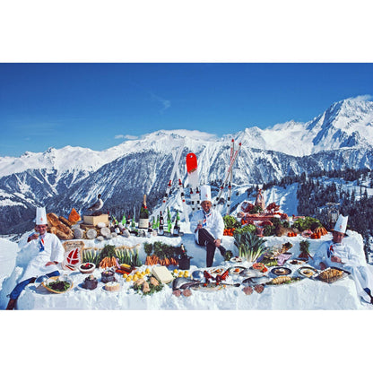 Slim Aarons - Mountain Buffet