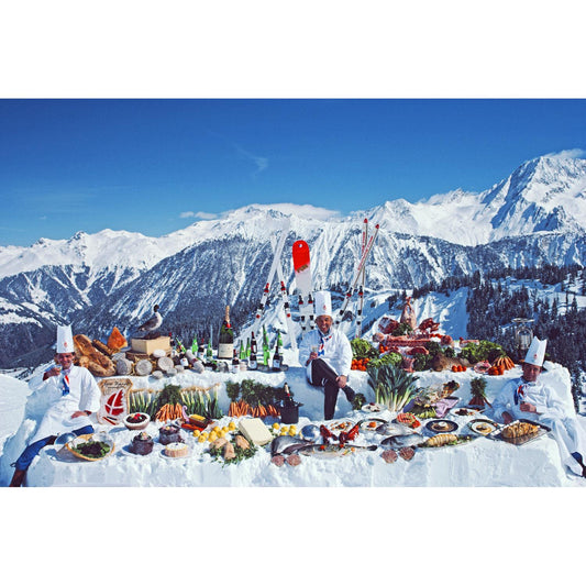 Slim Aarons - Mountain Buffet