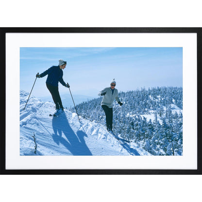 Slim Aarons - Skiers At Sugarbush Detail